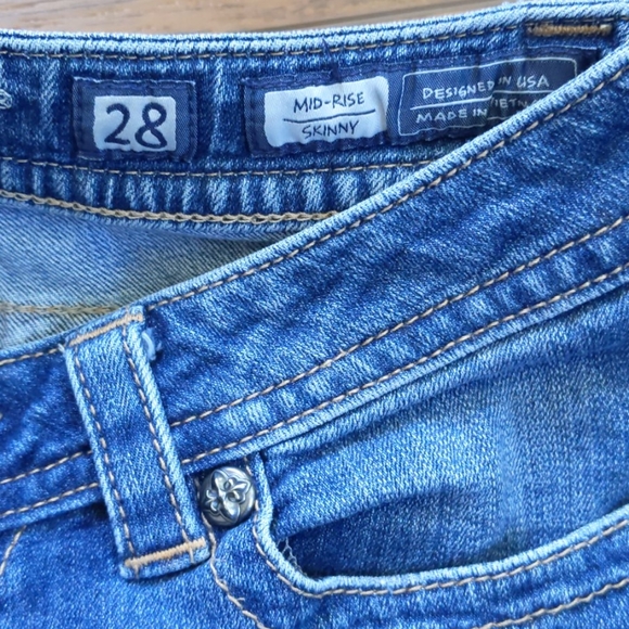 Miss Me Skinny Jeans - Picture 3 of 5